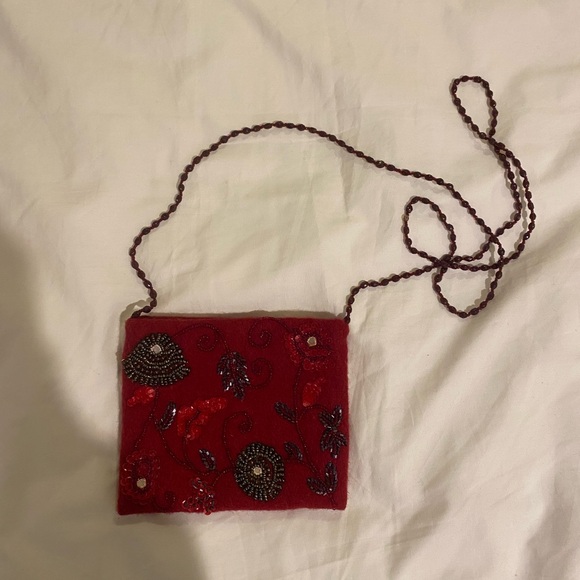 MOYNA Vintage Hand-beaded Over the Shoulder Bag - Picture 2 of 7